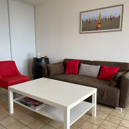 A 200m De La Avec 2 Et Garage A - Fr-1-368-422 Apartment *